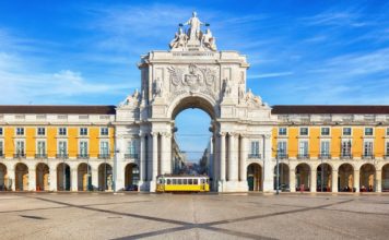 Scalo a Lisbona per una notte: dove dormire, cosa mangiare e vedere