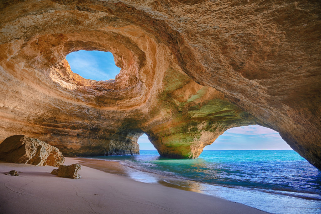 Algar de Benagil - Benagil beach cave_Credit Bruno Carlos (1)