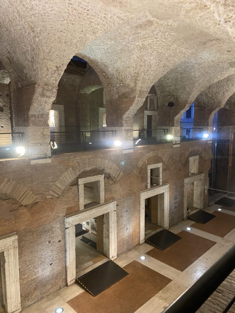Inside the Meracti di Traiano & Imperial Forum Museum