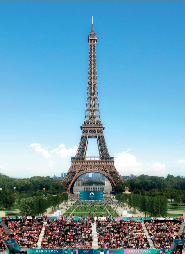 TORRE EIFFEL: Luogo più emblematico e simbolo di Parigi, ospiterà le olimpiadi di beach volley e calcio per non vedenti.