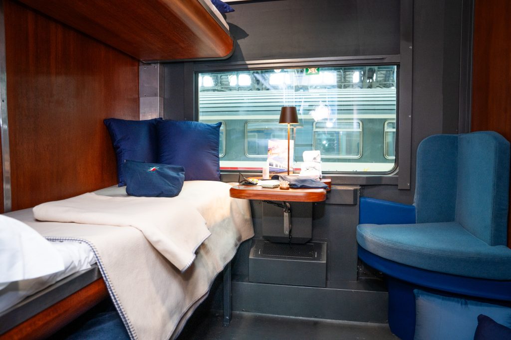 Cabina letto sul treno turistico Espresso Langhe Monferrato